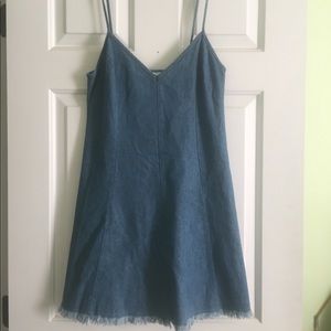 Mini jeans dress 💙